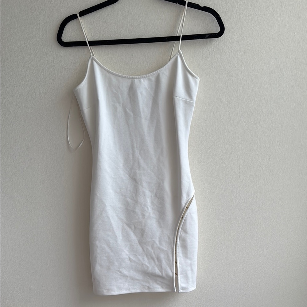Super down White Spaghetti Strap Dress